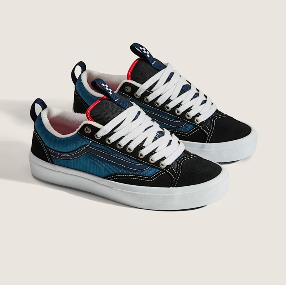 Vans socks + Vans Old Skool 36+ Black,Blue & White Skate Shoes - Picture 2 of 5